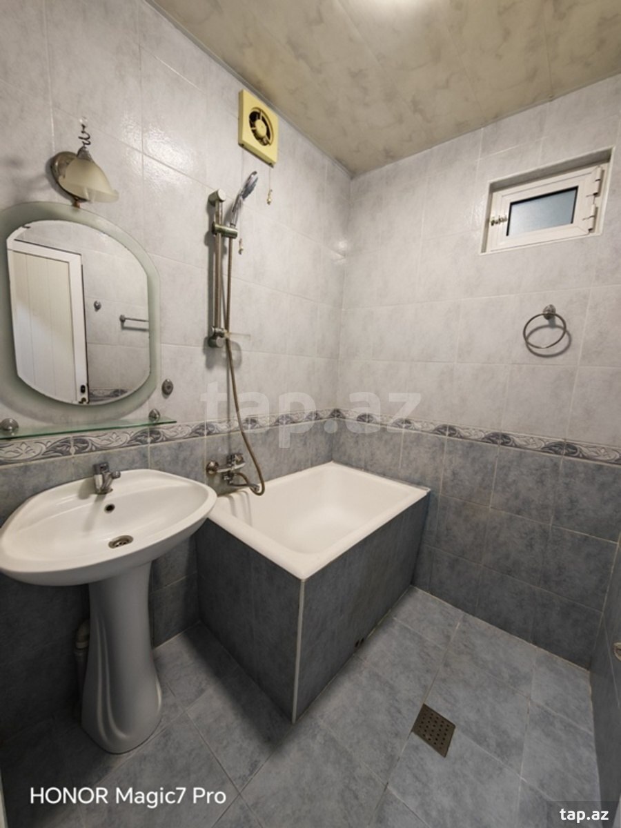 1-otaqlı mənzil kirayə verilir, Asif Məhərrəmov küç., 40 m²