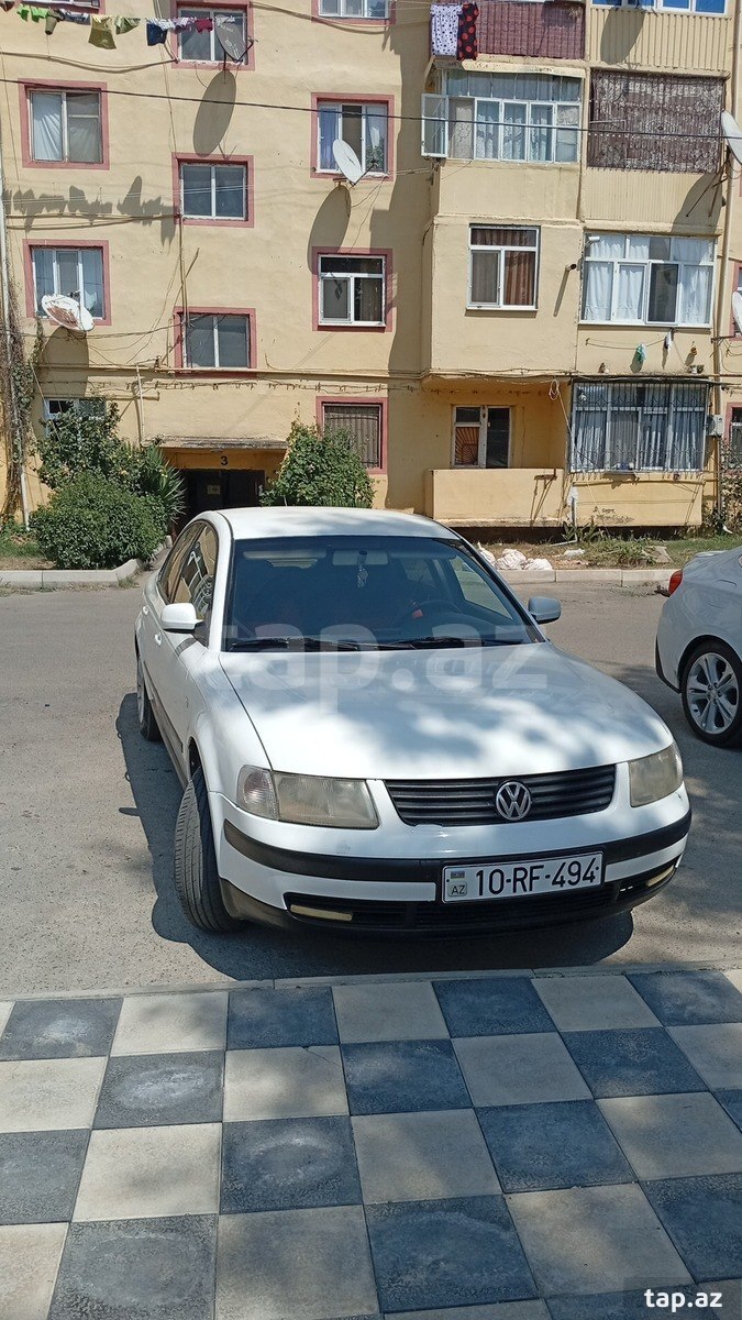 Volkswagen Passat, 2000 il