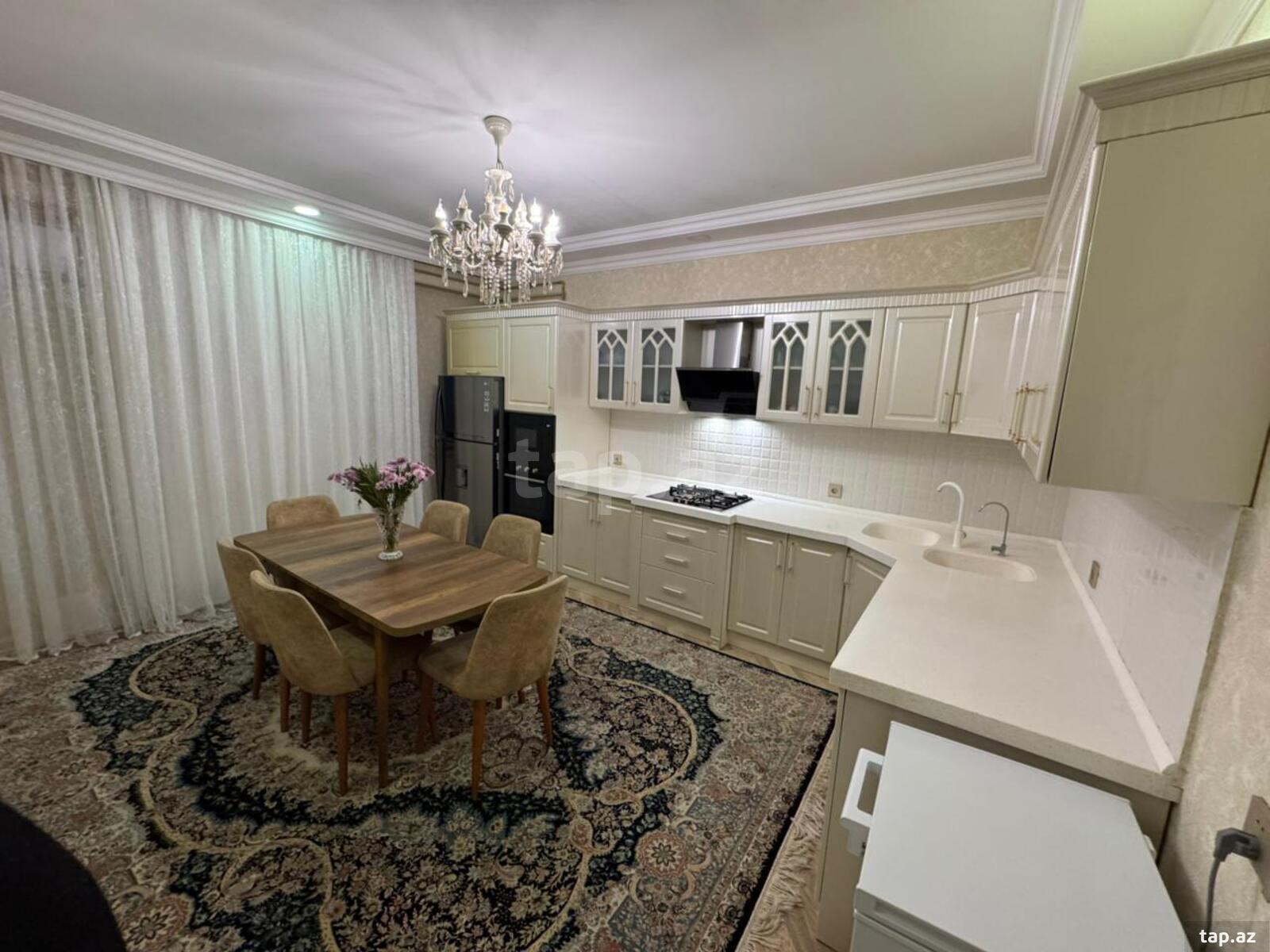 4-otaqlı yeni tikili, Xırdalan ş., 144 m²