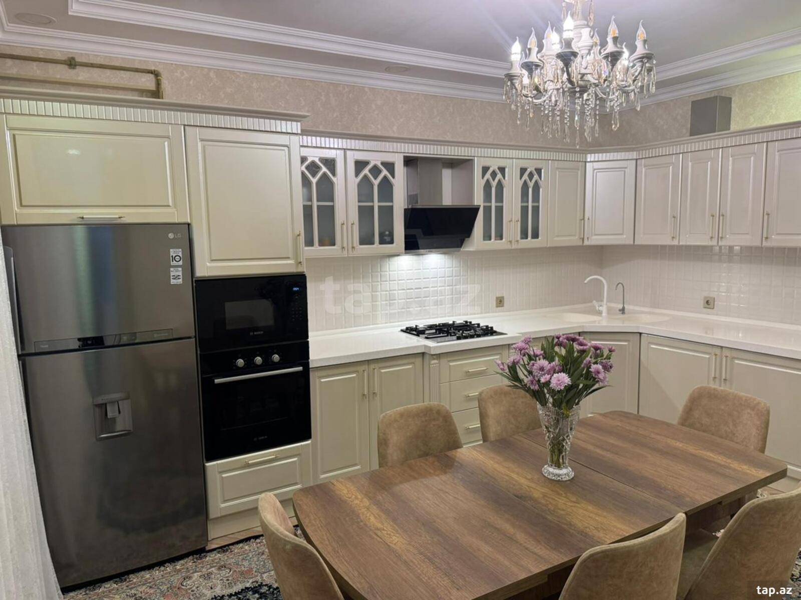 4-otaqlı yeni tikili, Xırdalan ş., 144 m²