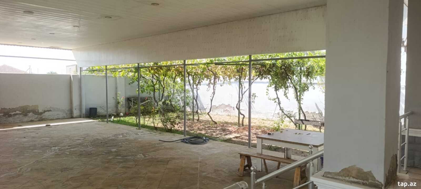 Həyət evi, Savalan qəs.