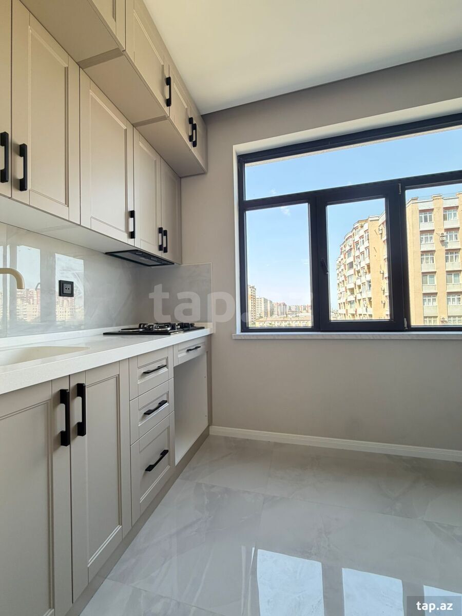 3-otaqlı yeni tikili, Neftçilər m., 80 m²