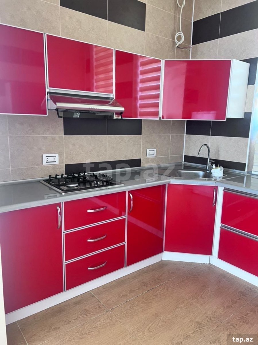 Villa kirayə verilir, Fatmayı qəs.
