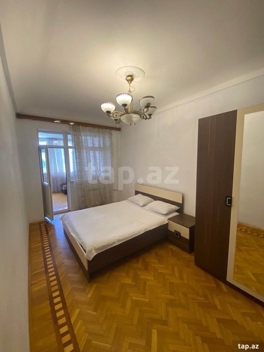 4-otaqlı mənzil, Yasamal r., 100 m²