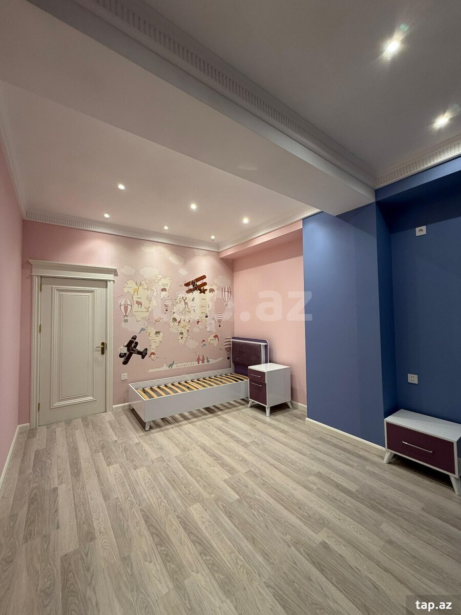 5-otaqlı yeni tikili, Qara Qarayev m., 180 m²