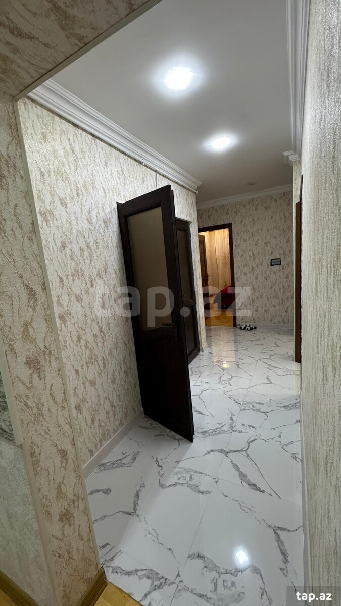 3-otaqlı mənzil kirayə verilir, Gəncə ş., 72 m²