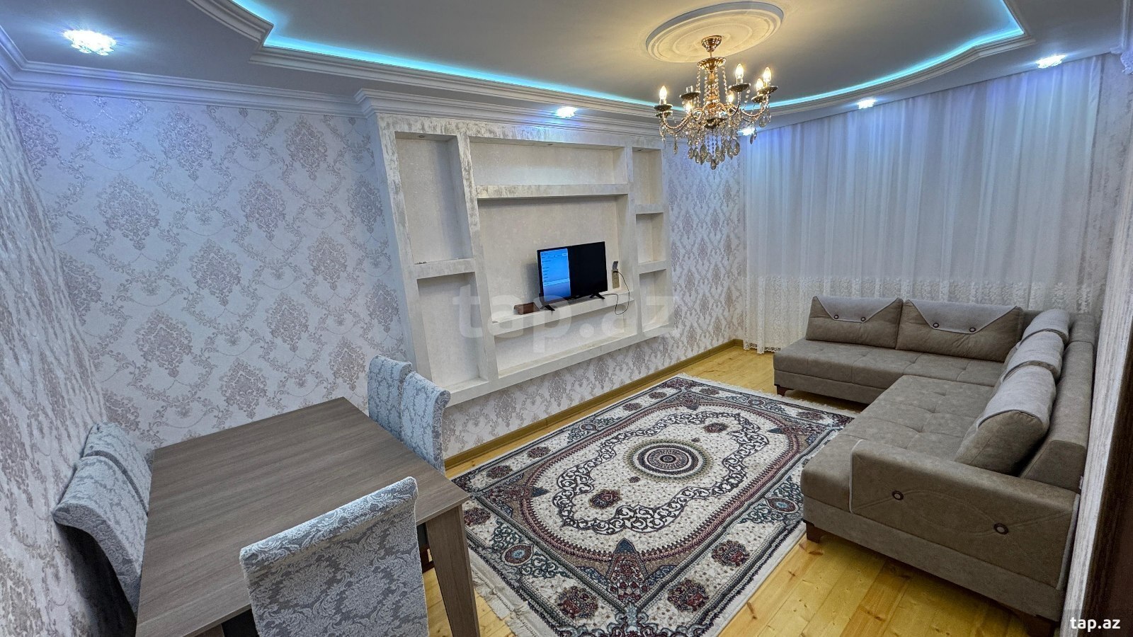 3-otaqlı mənzil kirayə verilir, Gəncə ş., 72 m²