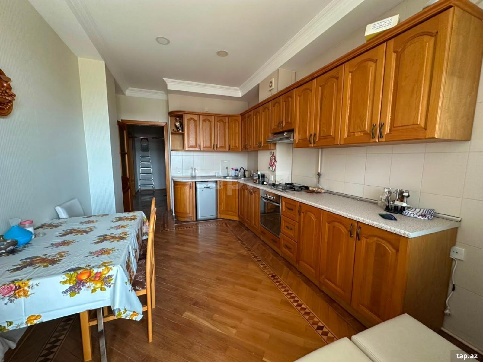 3-otaqlı yeni tikili, Sumqayıt ş., 125 m²