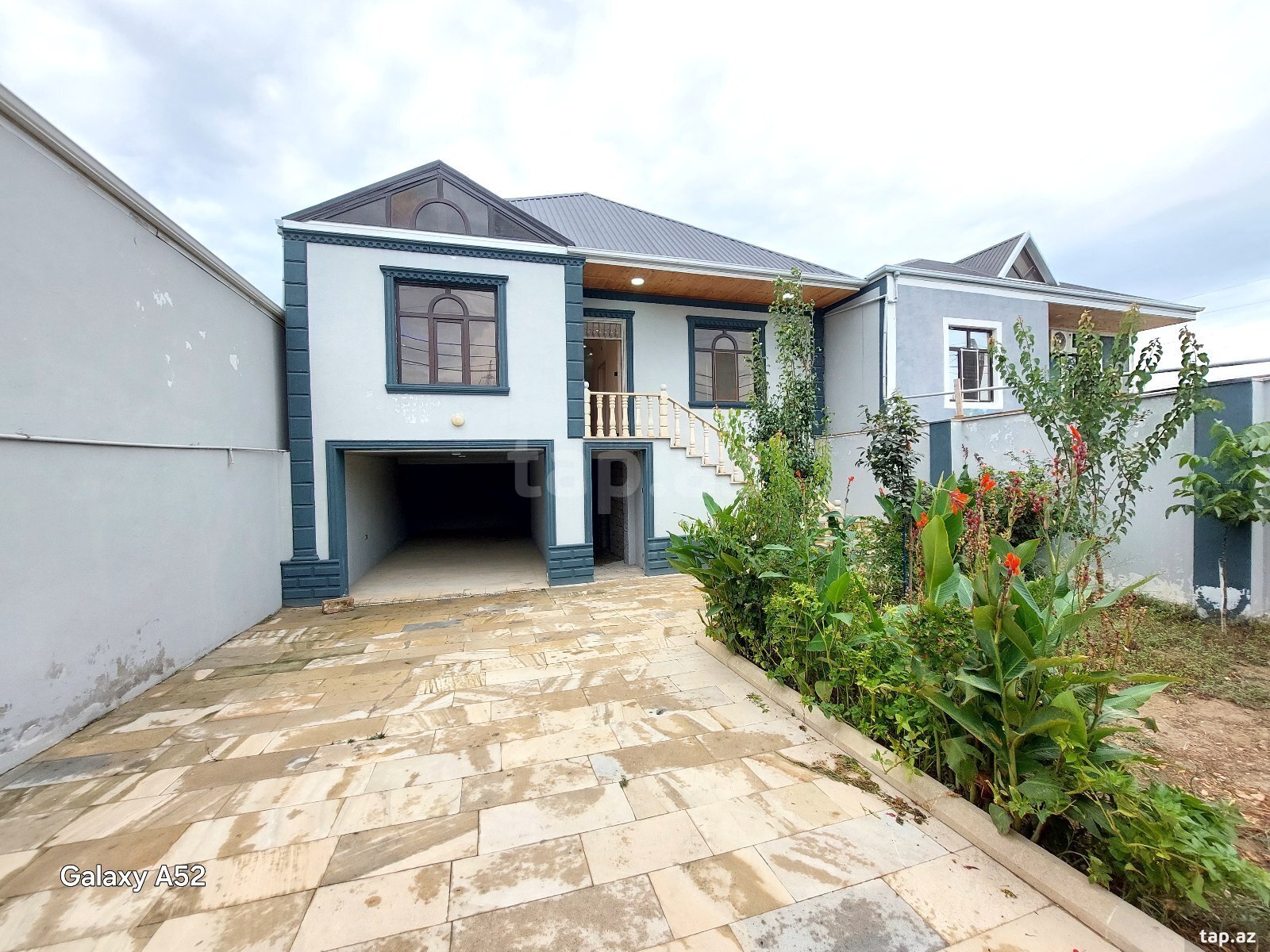 3 otaqlı həyət evi satılır, Binə, Bakı