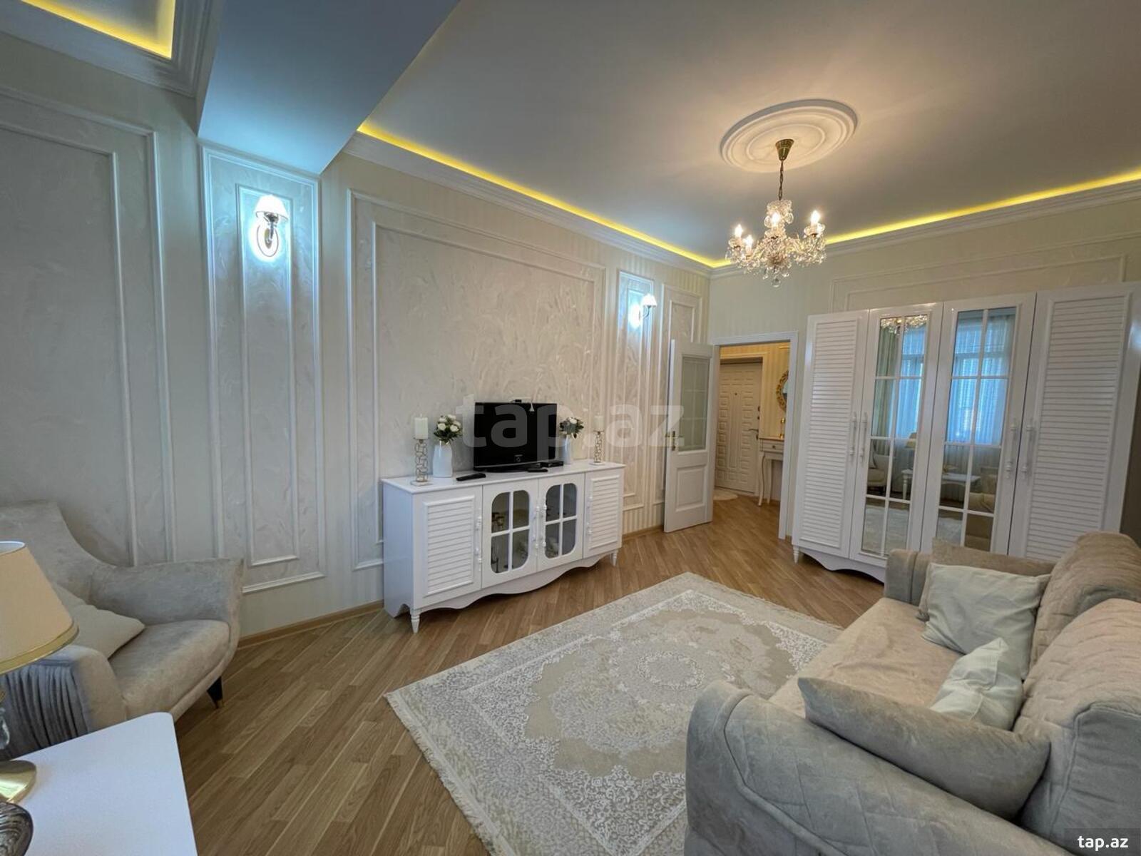2-otaqlı yeni tikili, Mir Cəlal küç., 68 m²