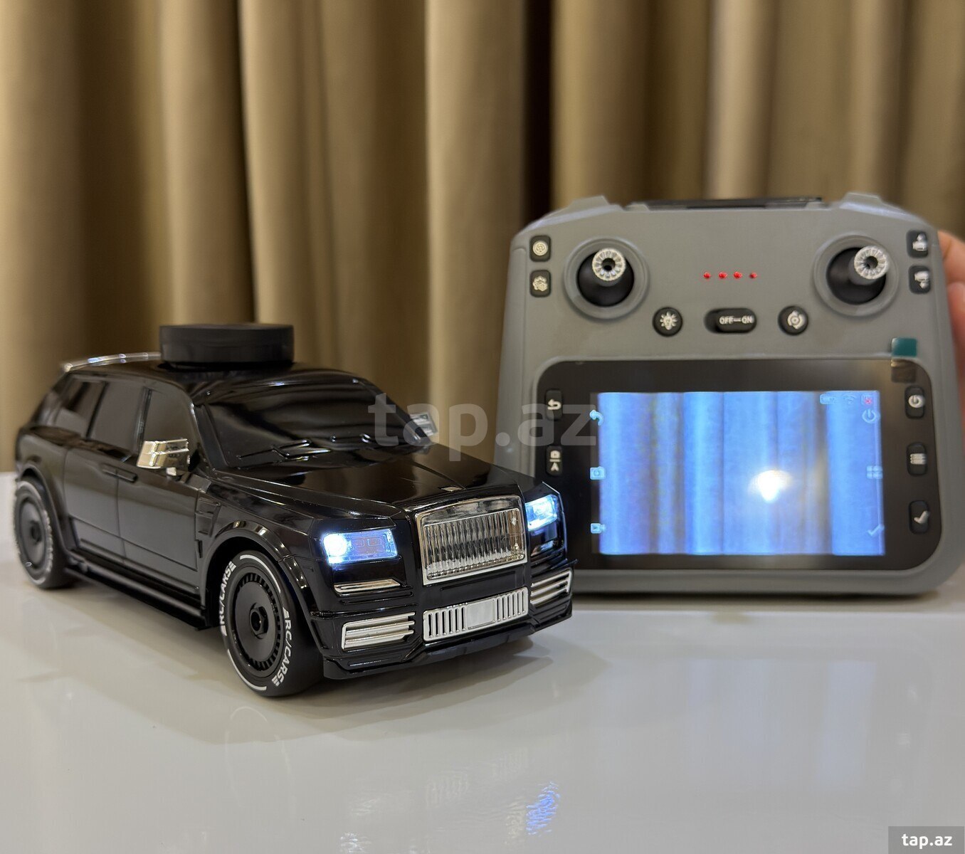 Pultlu Kameralı 4WD drift maşını Rolls-Royce Cullinan Black