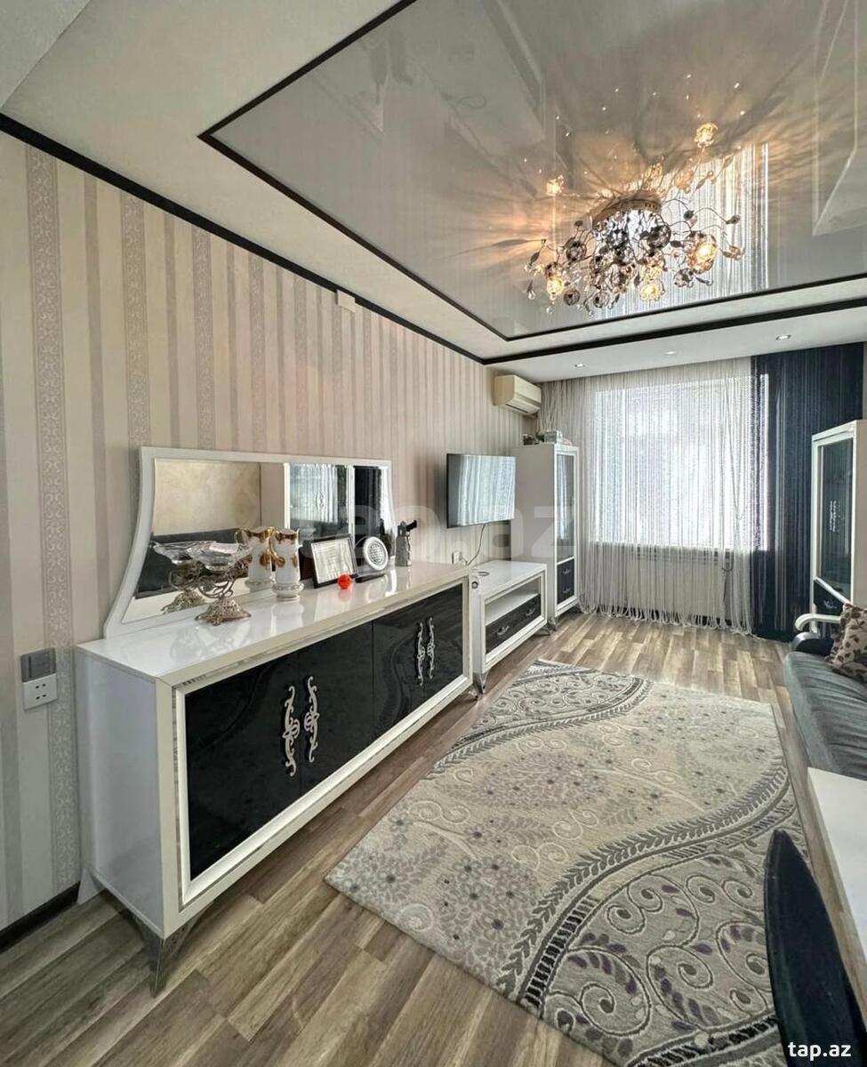 3-otaqlı mənzil, Mir Cəlal küç., 80 m²