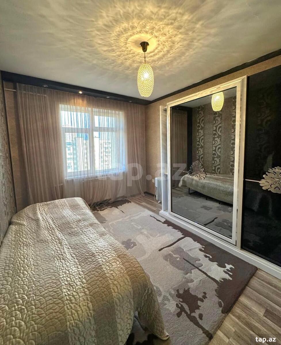 3-otaqlı mənzil, Mir Cəlal küç., 80 m²