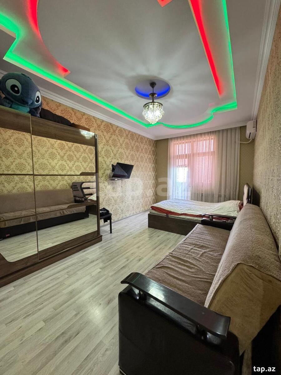 4-otaqlı yeni tikili, Moskva pr., 150 m²