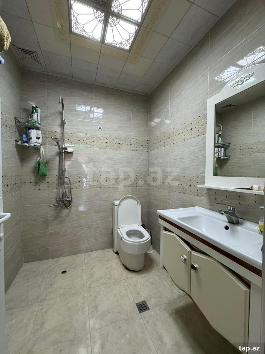 4-otaqlı yeni tikili, Moskva pr., 150 m²