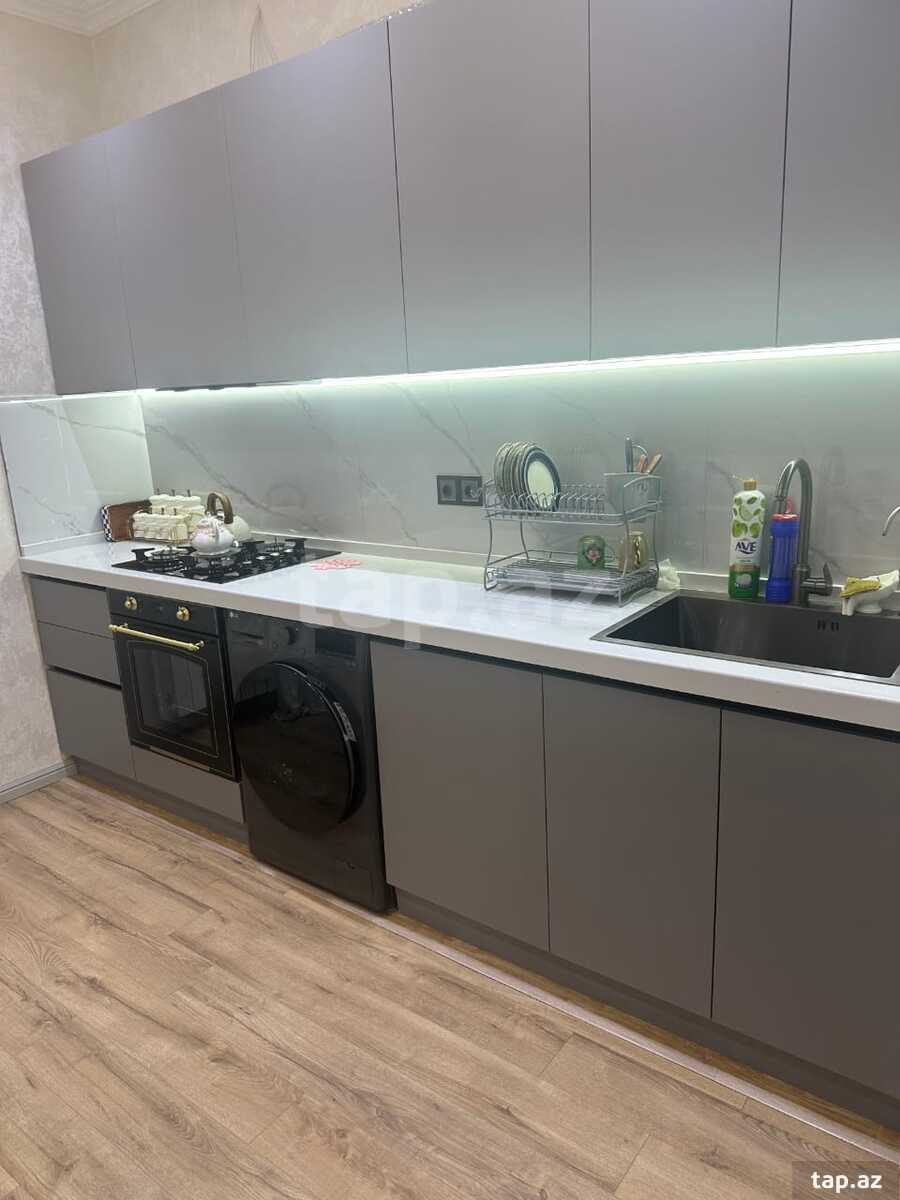 2-otaqlı yeni tikili, İnşaatçılar m., 75 m²