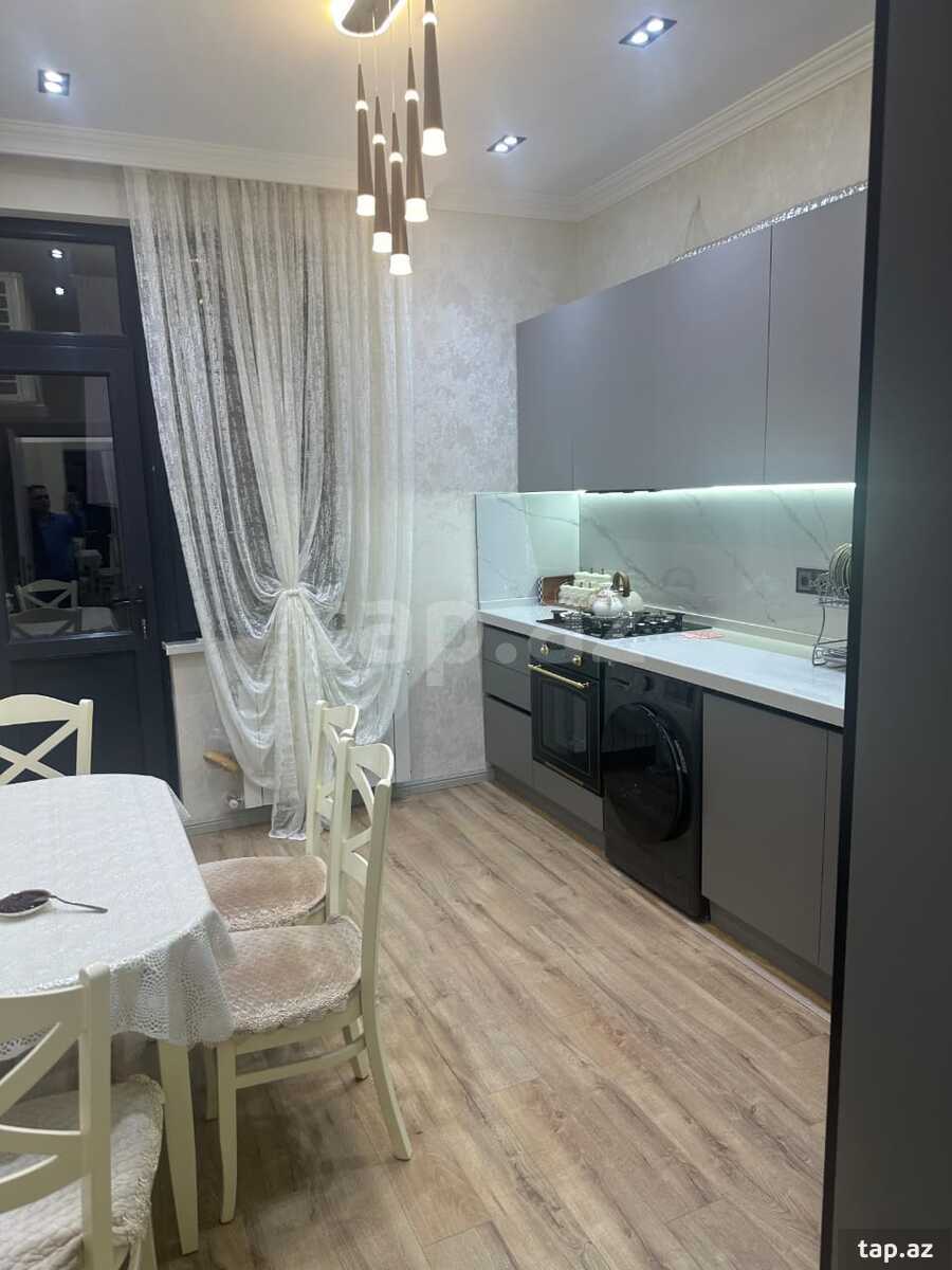 2-otaqlı yeni tikili, İnşaatçılar m., 75 m²