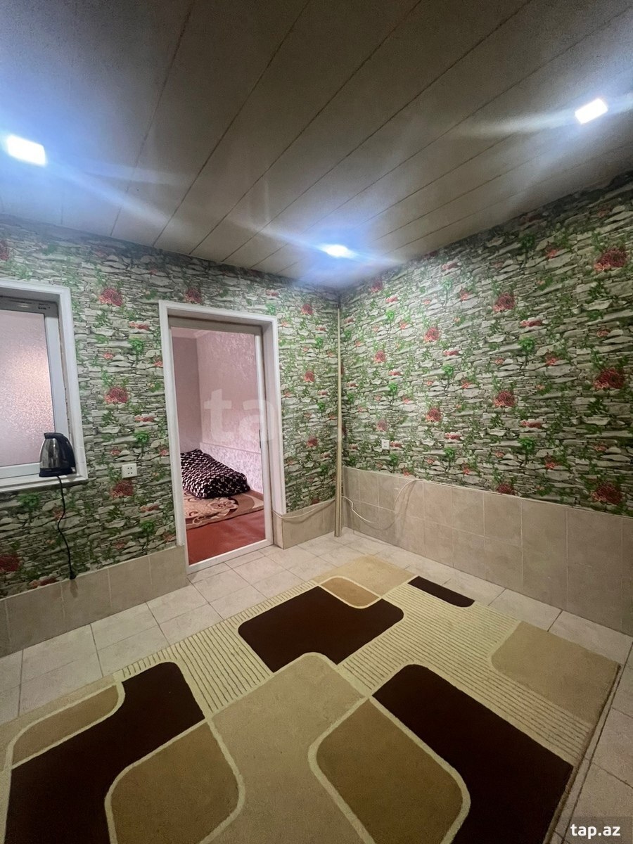 Həyət evi, Əmircan qəs.