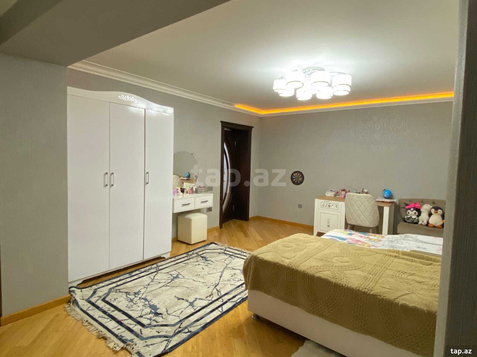 4-otaqlı mənzil, Yasamal r., 115 m²