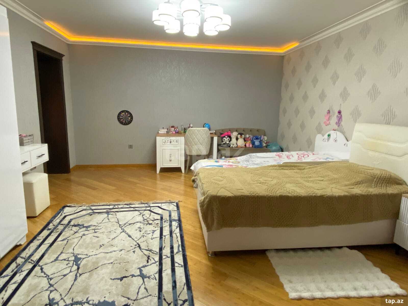 4-otaqlı mənzil, Yasamal r., 115 m²