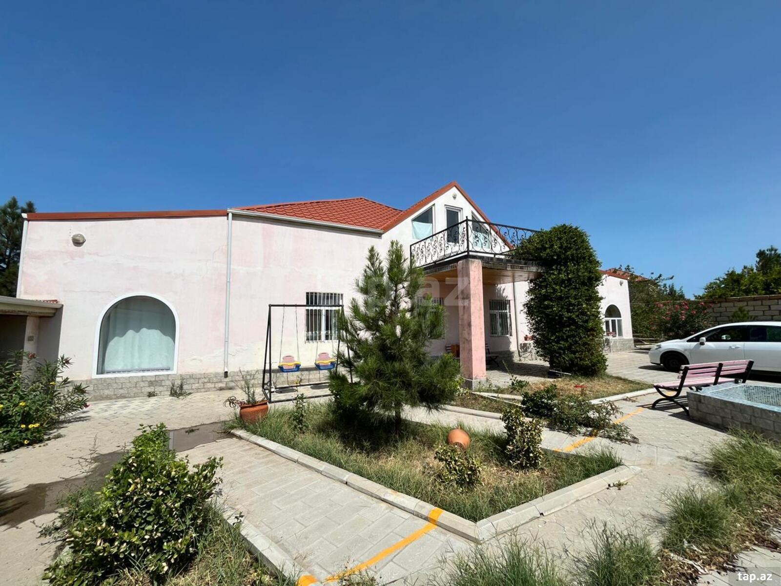 Həyət evi, Pirşağı qəs.