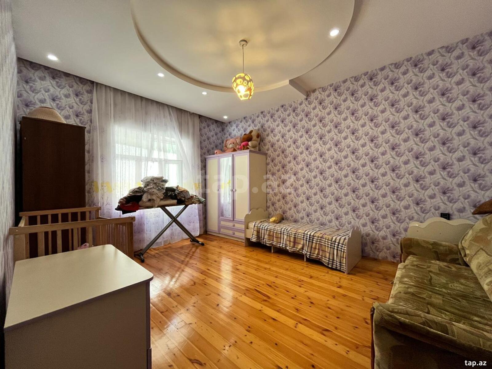 Həyət evi, Pirşağı qəs.