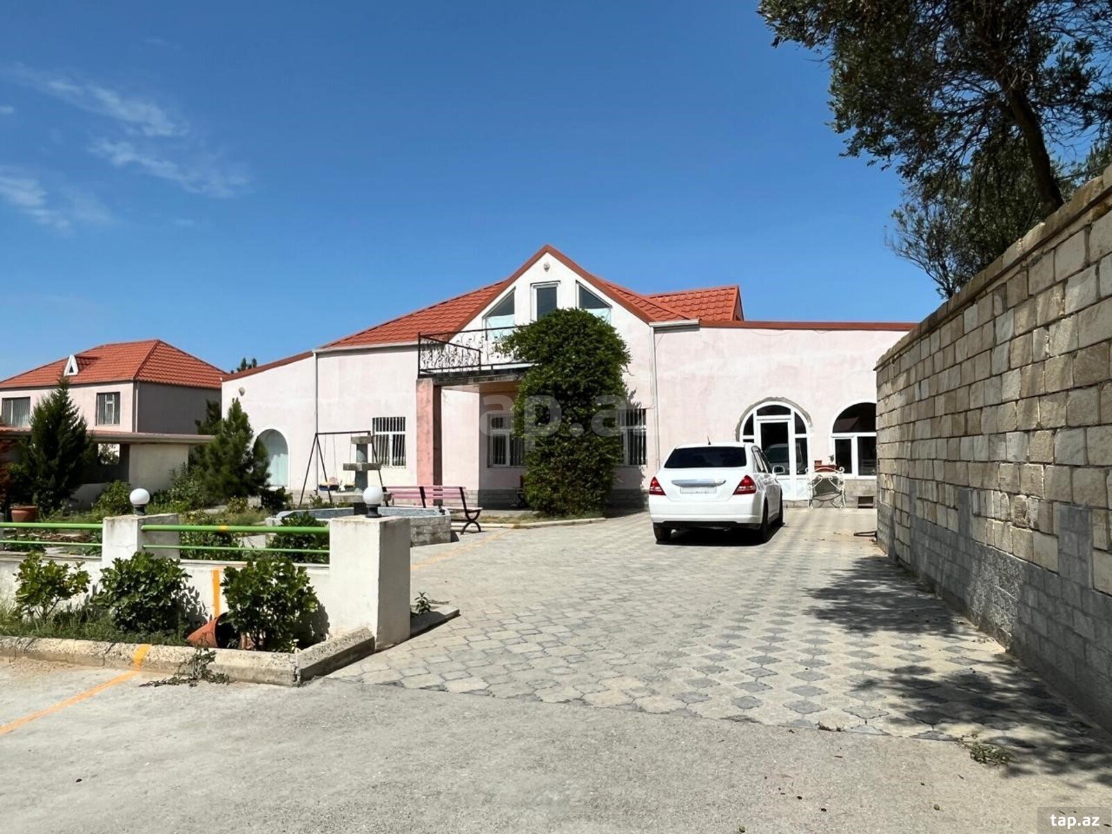 Həyət evi, Pirşağı qəs.