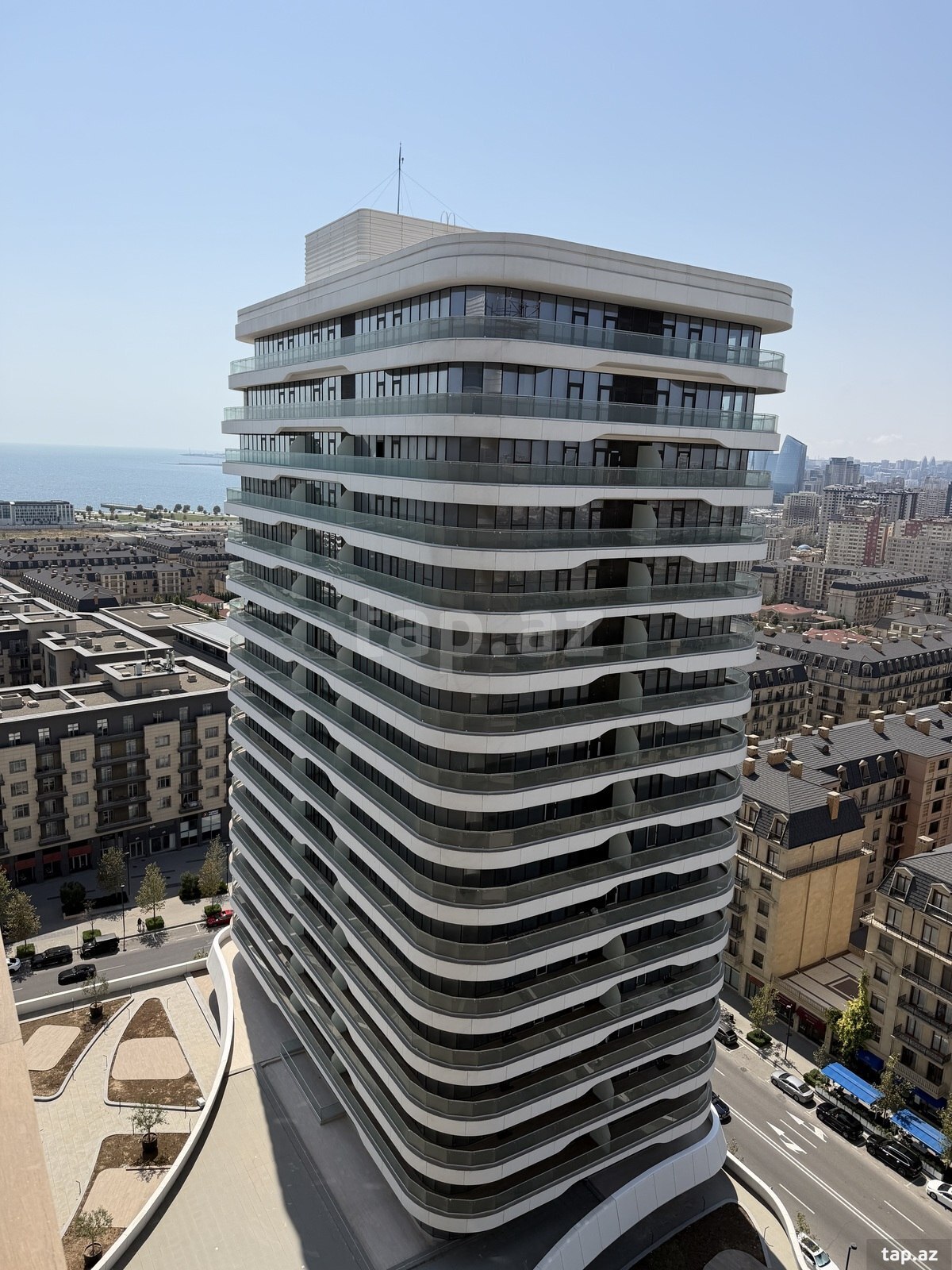 6-otaqlı yeni tikili, Xətai r., 377 m²