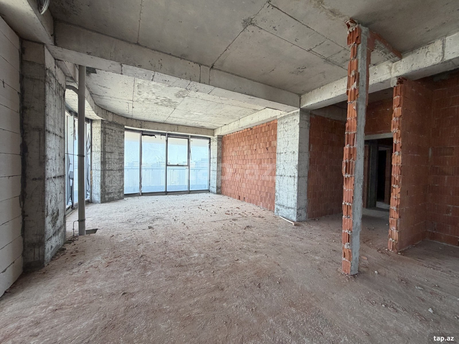 6-otaqlı yeni tikili, Xətai r., 377 m²
