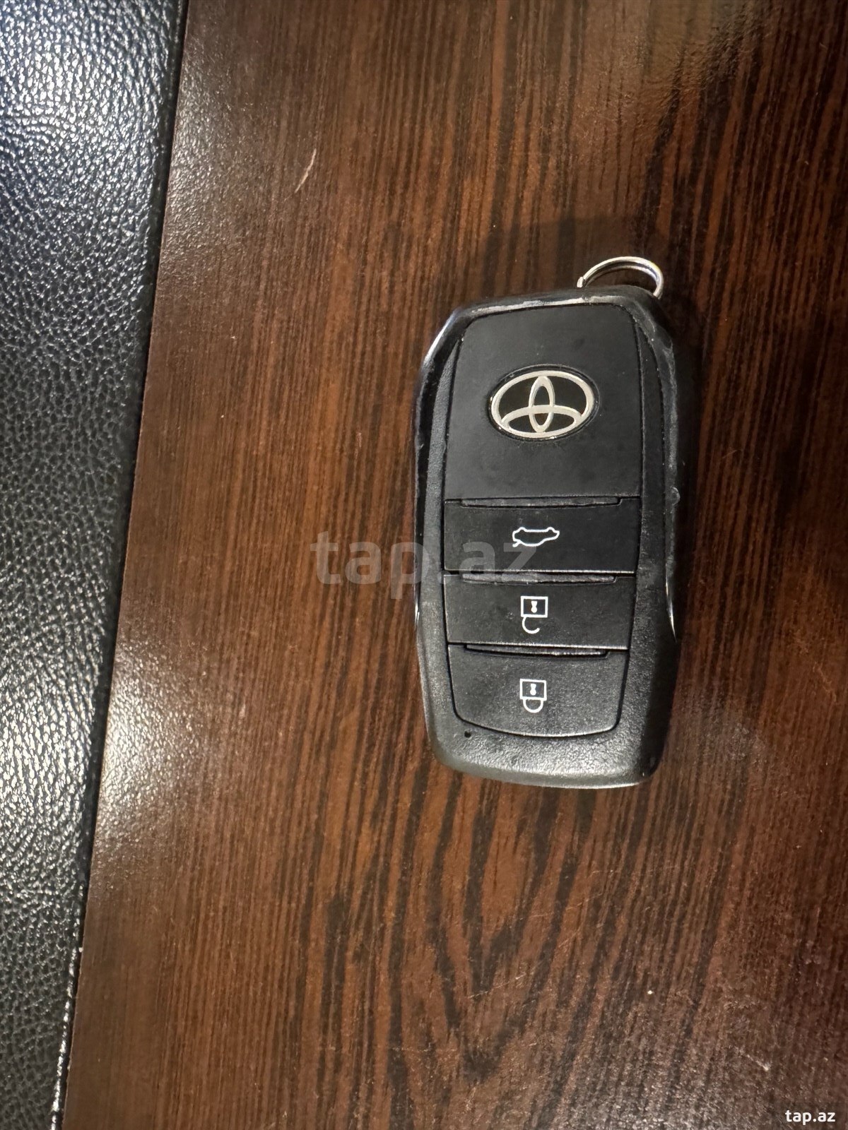 Toyota Camry açarı