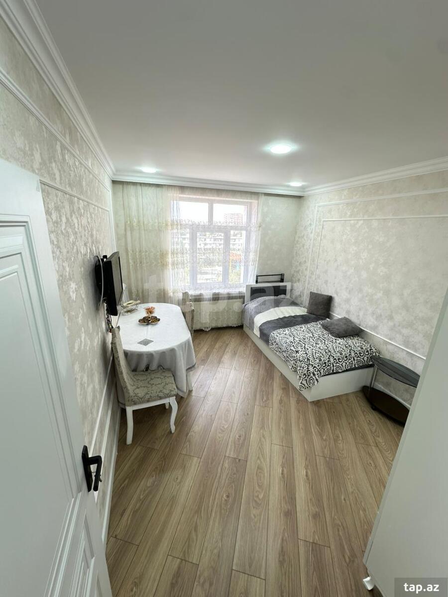 3-otaqlı mənzil, Neapol küç.11, 75 m²