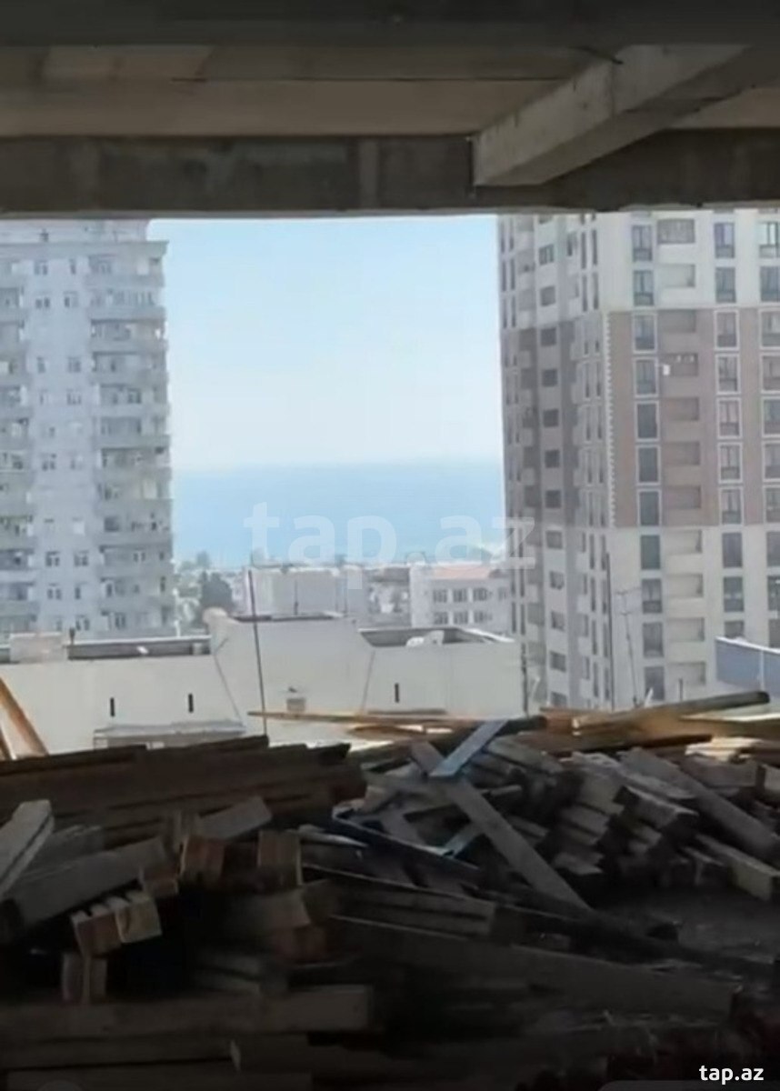 4-otaqlı yeni tikili, Həzi Aslanov qəs., 155 m²