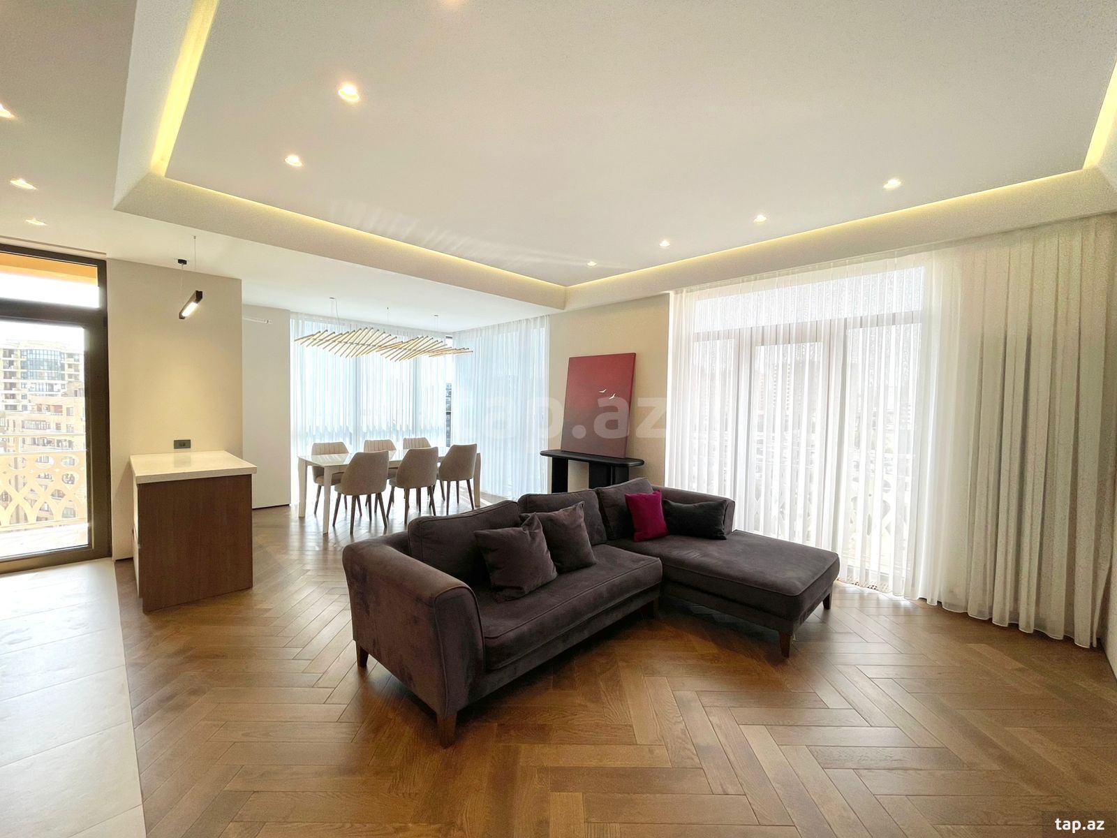 3 otaqlı mənzil satılır, Bakı
