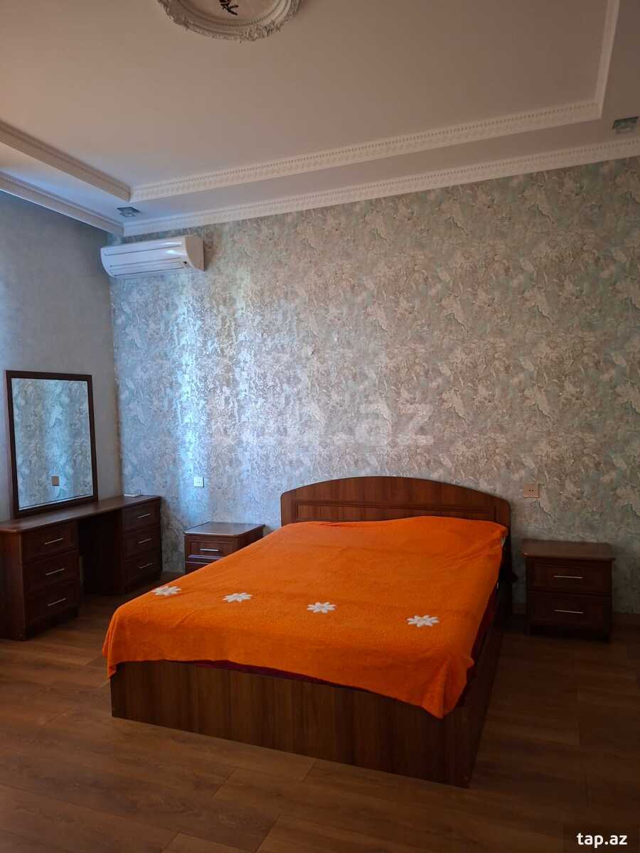 Həyət evi, Buzovna qəs.