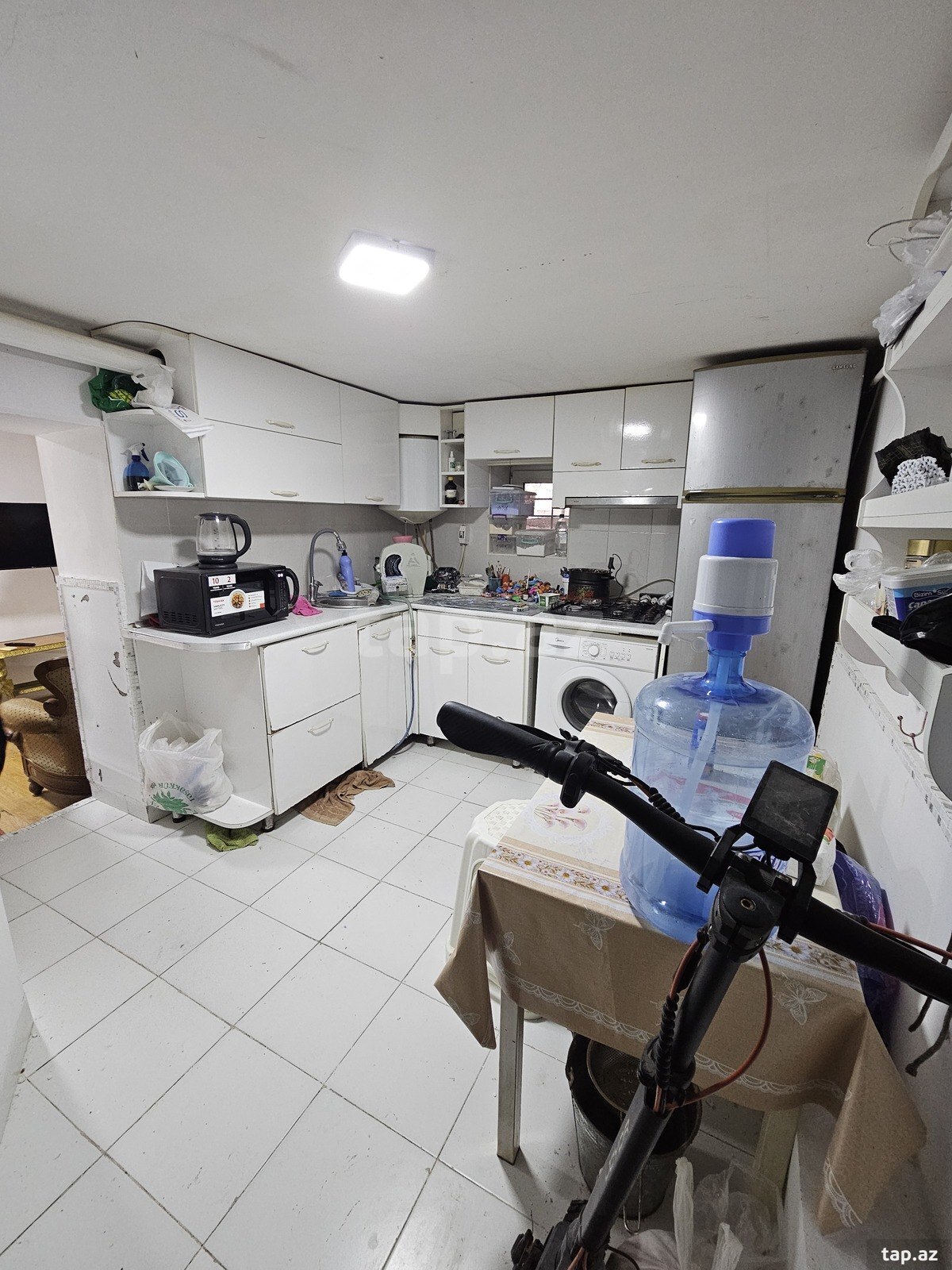 3-otaqlı mənzil, Mir Cəlal küç., 70 m²