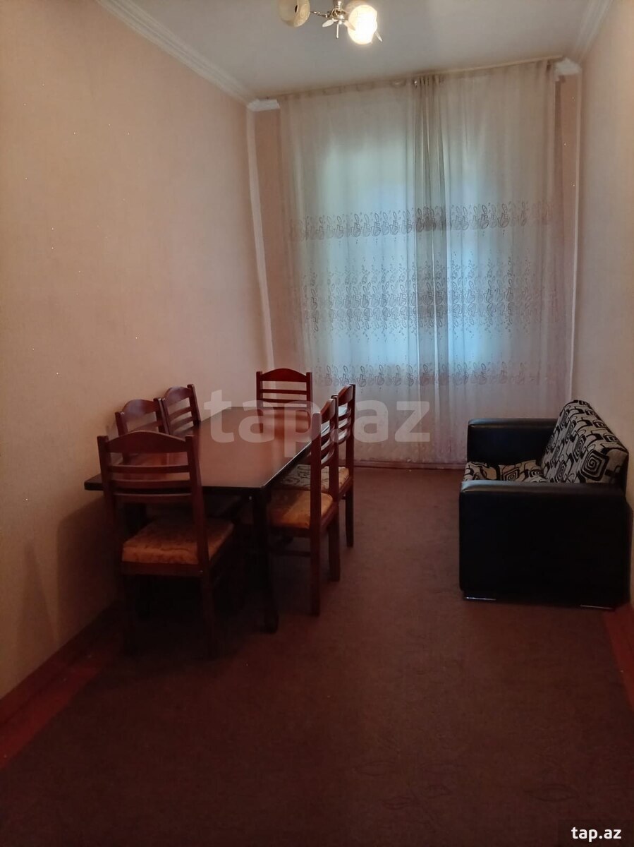 3-otaqlı mənzil kirayə verilir, Gəncə ş., 90 m²