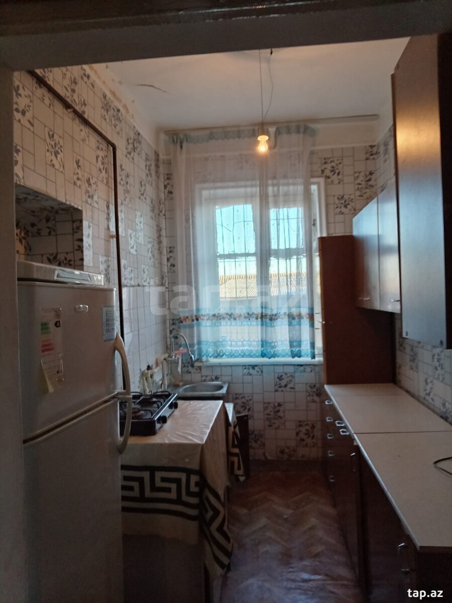 3-otaqlı mənzil kirayə verilir, Gəncə ş., 90 m²