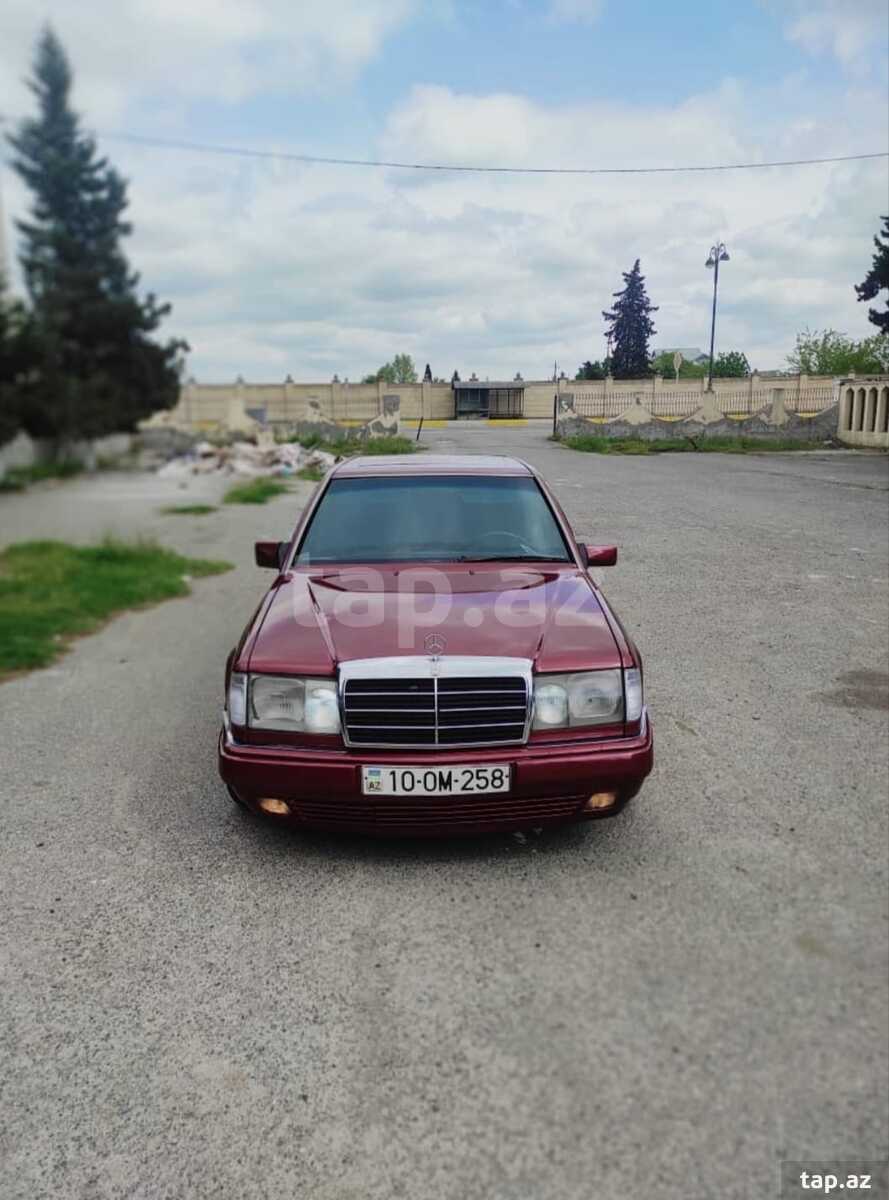 Mercedes E 250, 1992 il