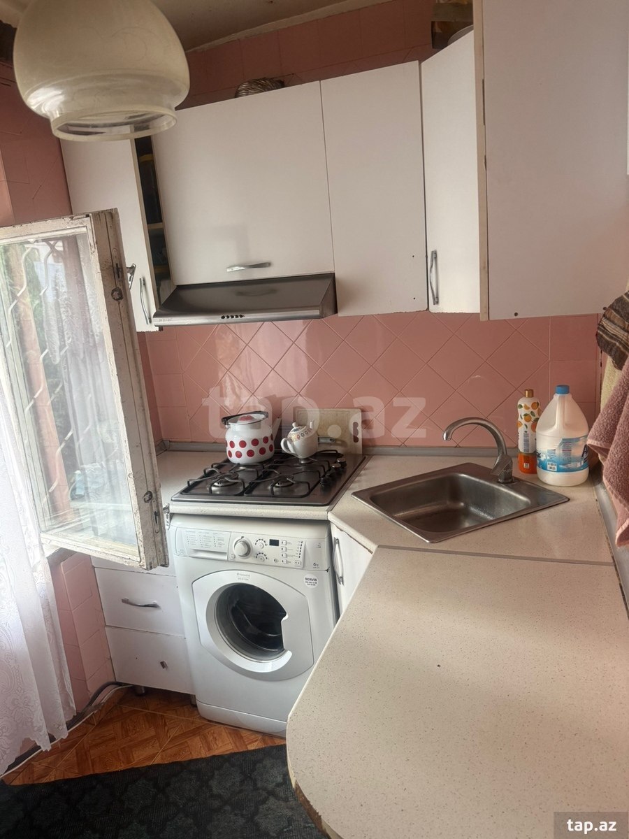 3-otaqlı mənzil, Elmlər Akademiyası m., 63 m²