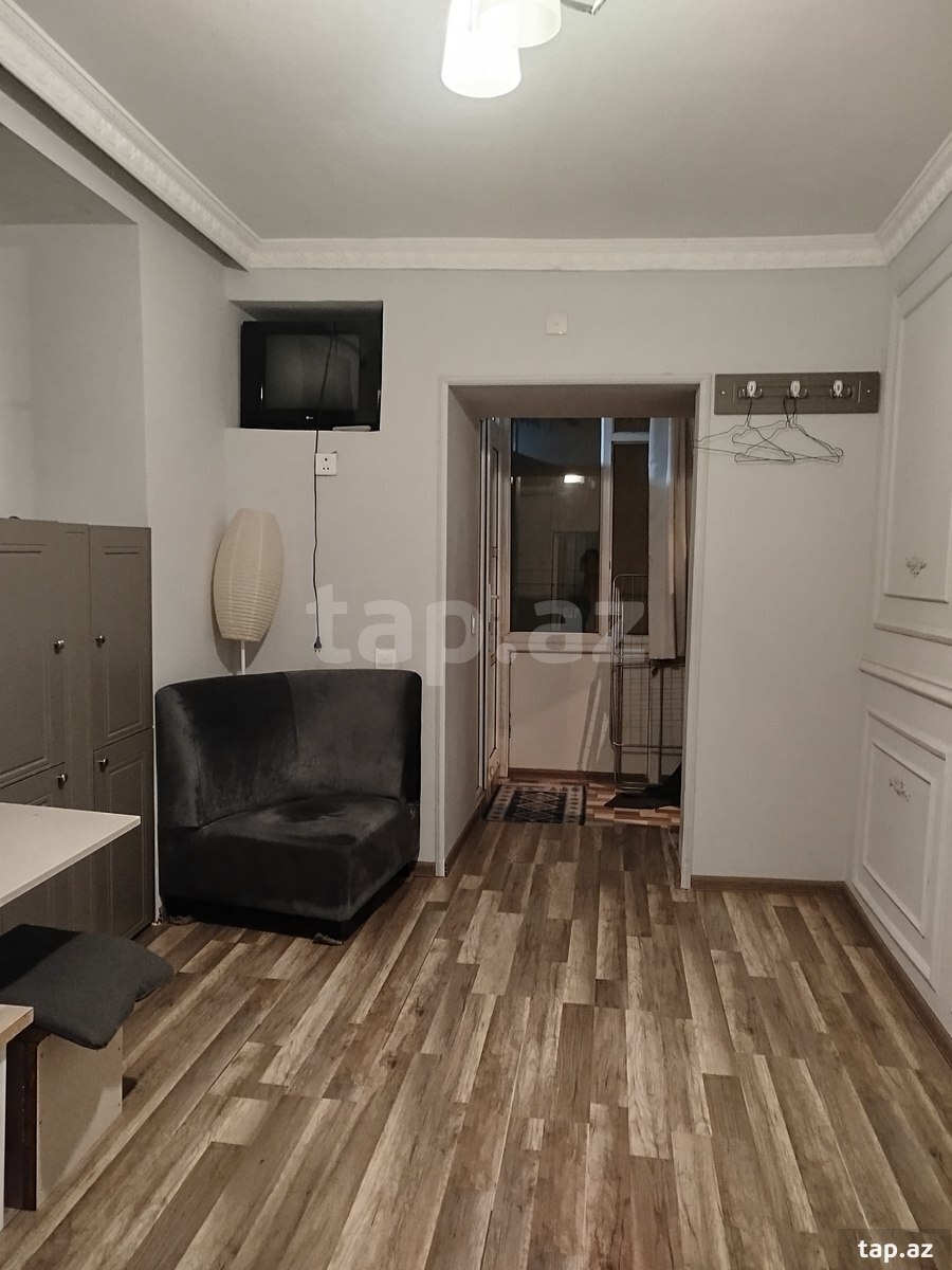 1-otaqlı mənzil kirayə verilir, Nizami m., 30 m²