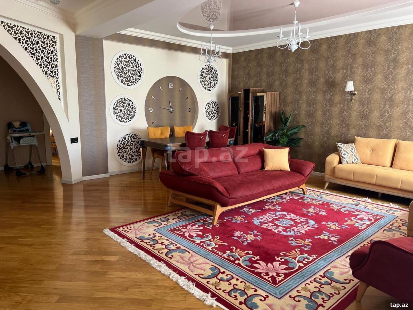 4-otaqlı yeni tikili, Xırdalan ş., 161 m²