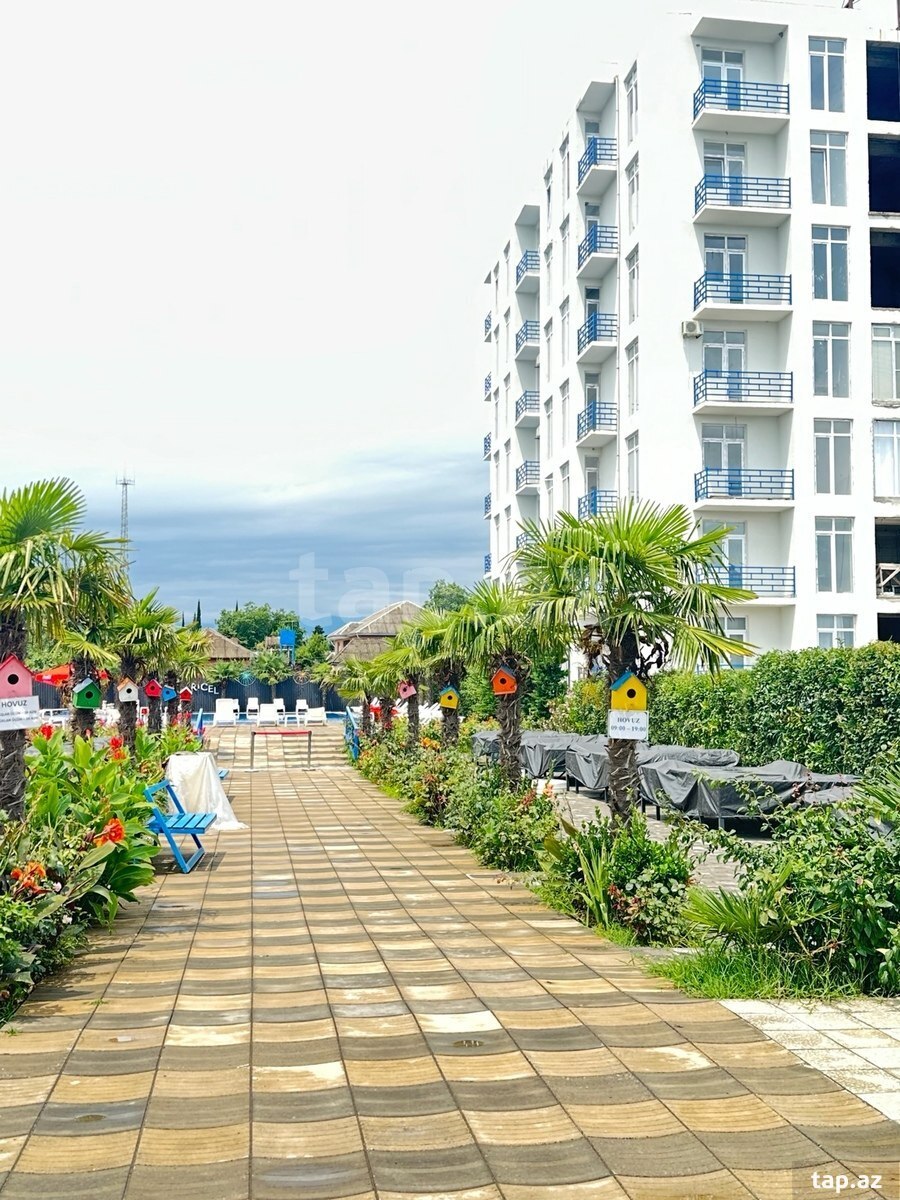 6-otaqlı yeni tikili kirayə verilir, Astara r., 212 m²