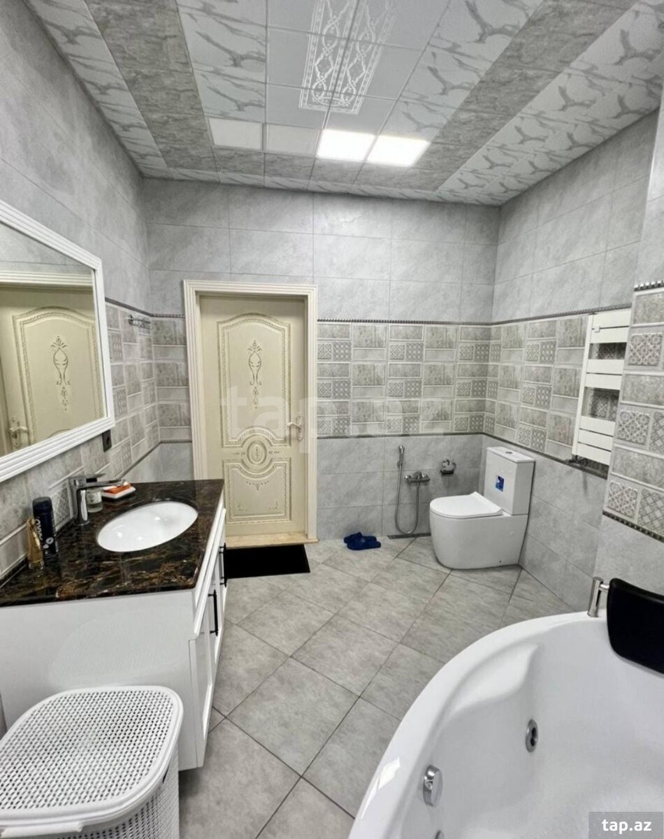 4-otaqlı yeni tikili, Moskva pr., 176 m²