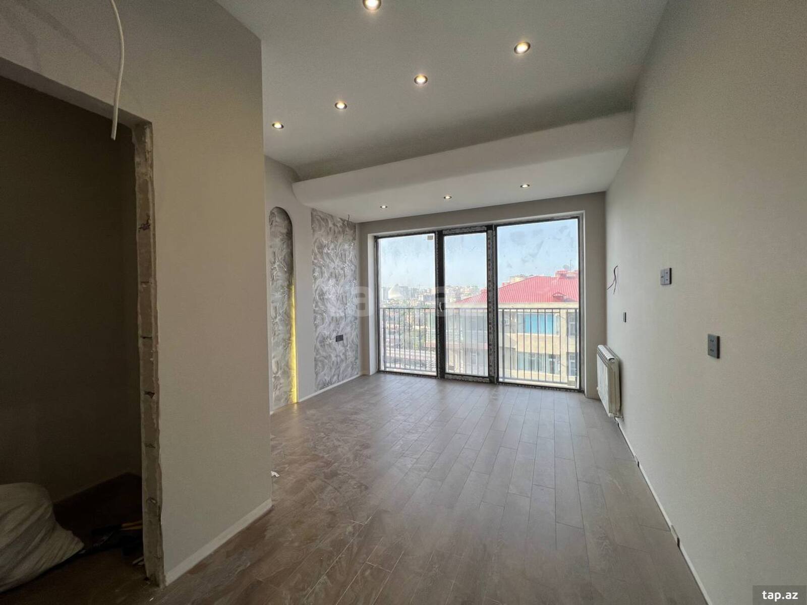 3-otaqlı yeni tikili, N.Rəfiyev küç., 128 m²