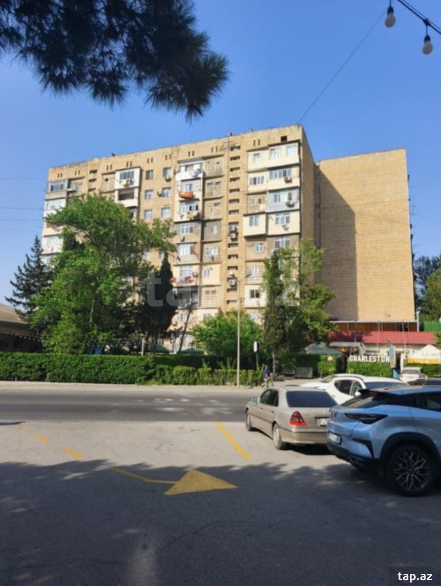 3-otaqlı mənzil, Neftçilər m., 70 m²