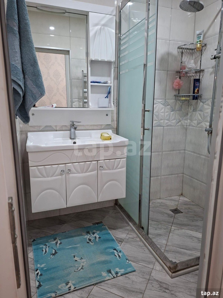 3-otaqlı mənzil, Bakıxanov qəs., 90 m²