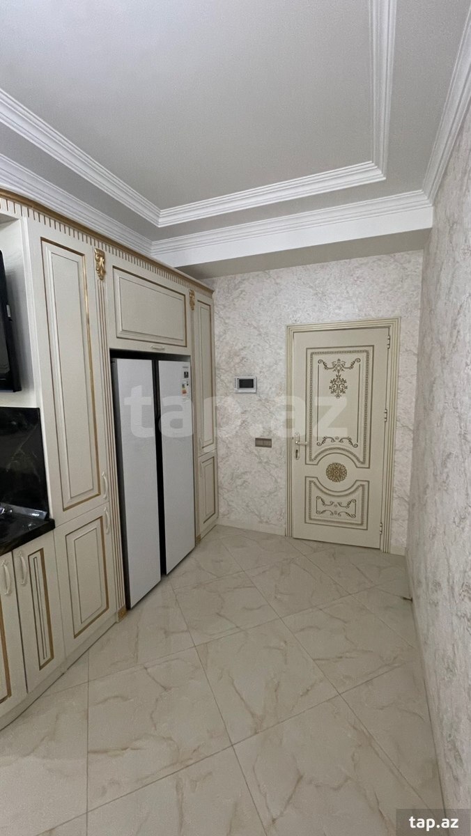 5-otaqlı yeni tikili, Sumqayıt ş., 213 m²