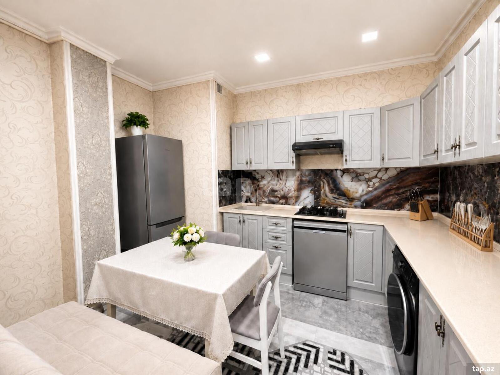 3-otaqlı yeni tikili, Həmdəm Ağayev küç., 90 m²
