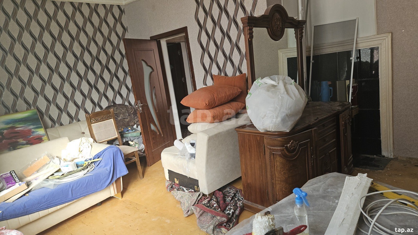 Həyət evi kirayə verilir, Memar Əcəmi m.