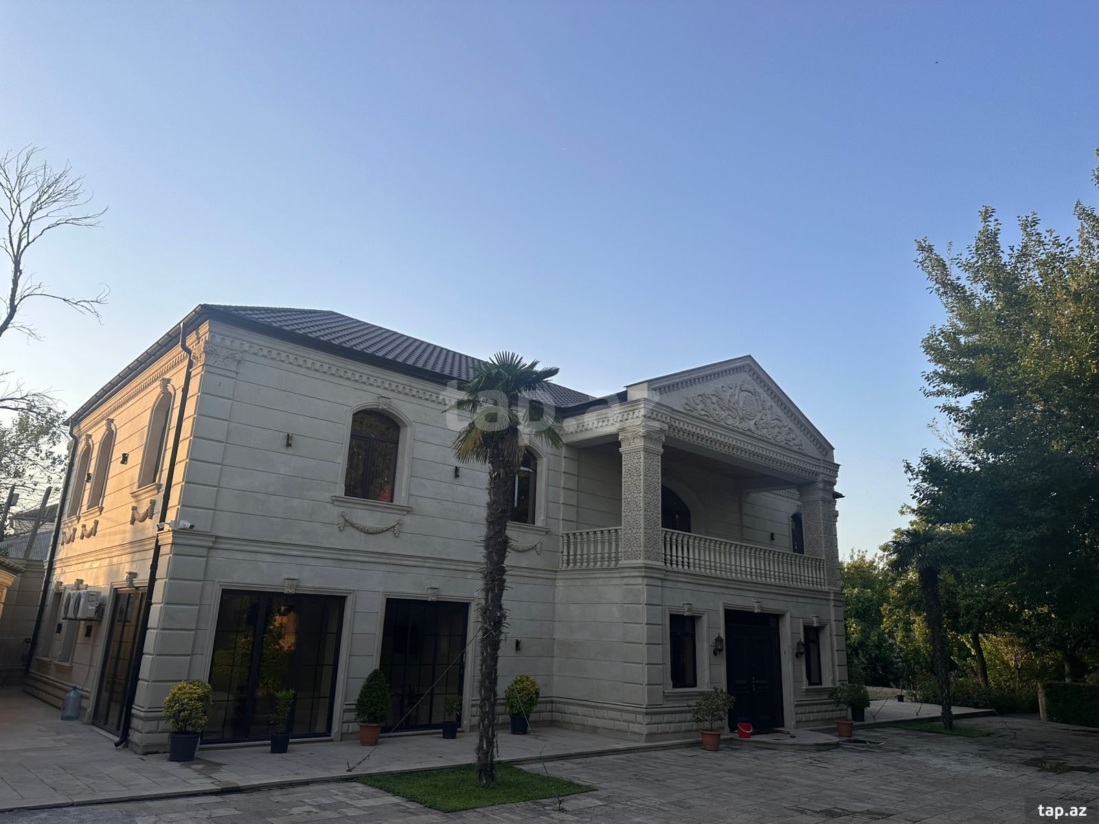 Bağ evi, Savalan qəs.